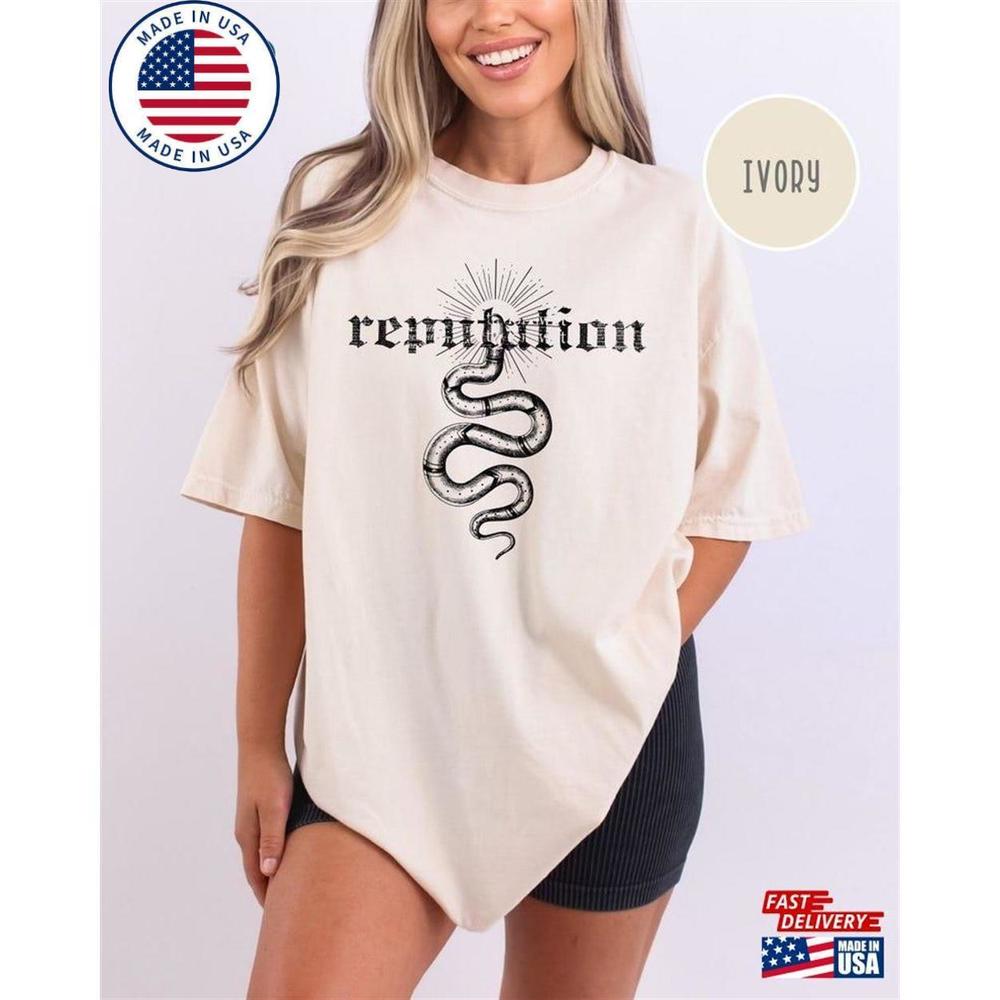 Reputation Snake  Music Lover Shirt Fan Shirt  T-Shirt